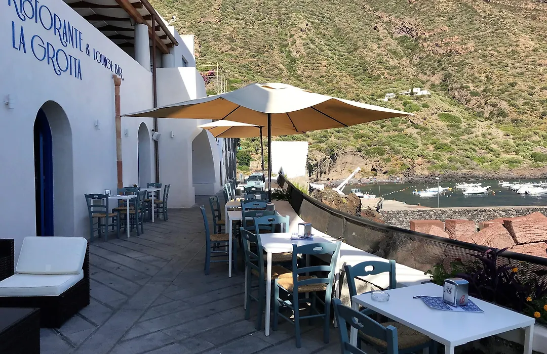Hotel L'Ariana ISOLE EOLIE - UNA Esperienze-1